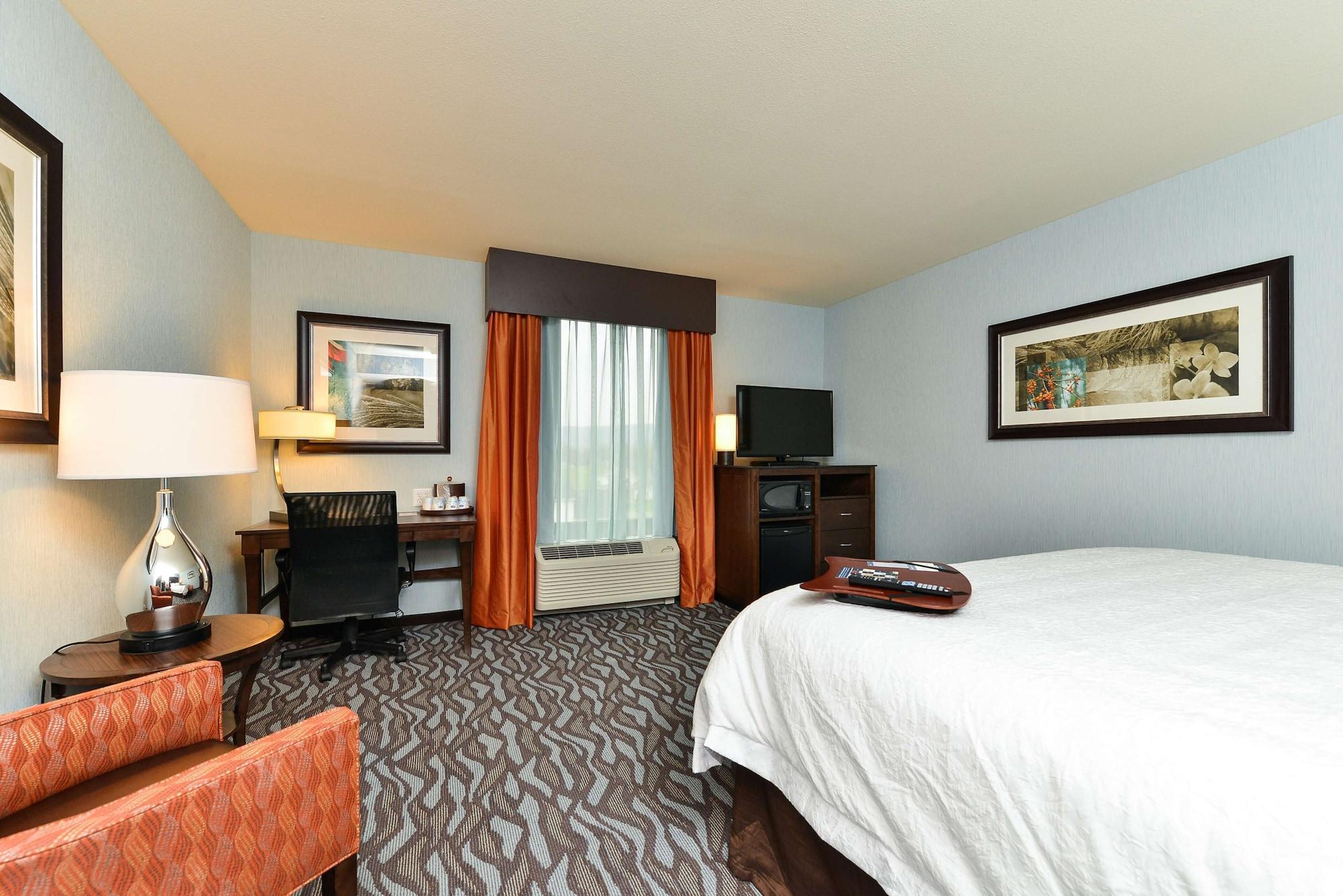 Hampton Inn Corning/Painted Post Exteriör bild